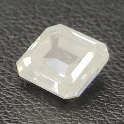1,38 ct Smaragdschliff-Moissanit 6,80 x 5,85 mm
