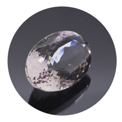 Améthyste rose 130 ct de France 39,56x30,13 mm