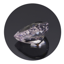 8,85 ct.  Kunzite in Sfaccettato Goccia