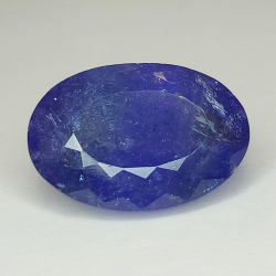 Tanzanite bleue 15,59 ct, taille ovale 19,06 x 12,95 mm