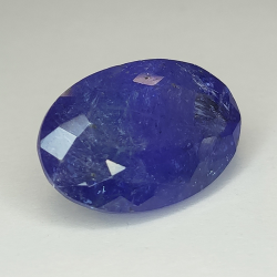 Tanzanite blu a taglio ovale da 15,59 ct, 19,06 x 12,95 mm