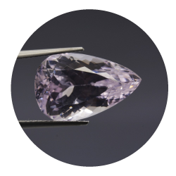 13,94 ct Kunzite in Sfaccettato Goccia