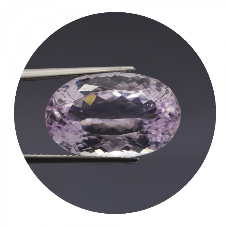 17,32 ct..kunzite Ovale