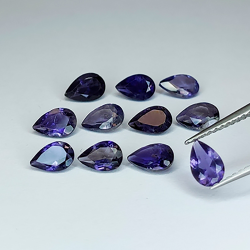 Iolite blu a pera da 3,73 ct, taglio 6x4 mm