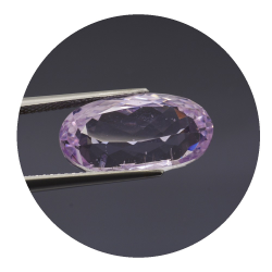 13,27 ct.Kunzite Taille Ovale