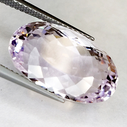 12.82 ct Kunzite Size Oval 17.43x10.90mm.