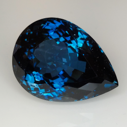 48,66 ct Topaz London natürliche Größe Birne 24,95 x 18,78 mm.