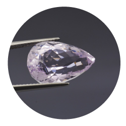 10,18 ct  kunzite Goccia