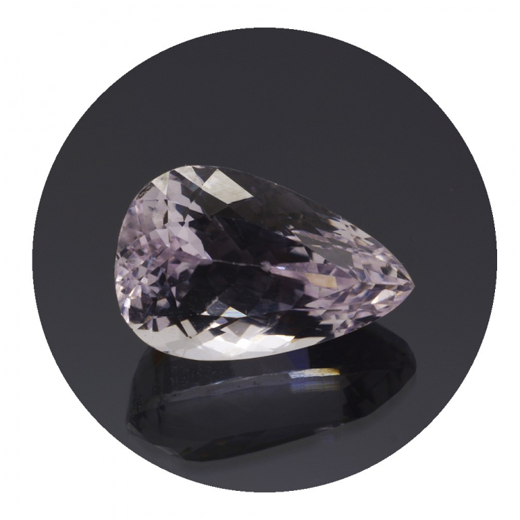 14,42 ct .Kunzit Birne