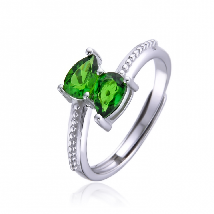 Chromodiopside and 925 Silver Ring