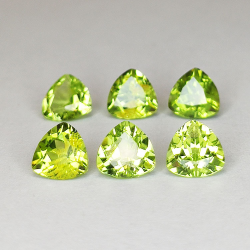 4pz Peridot Trilliant Cut 5x5mm