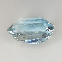 11,87ct Topacio azul Talla Oval 14,23x11,97mm