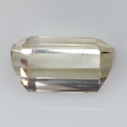 17,42 ct Kunzit-Smaragdschliff 17,56 x 1,61 mm