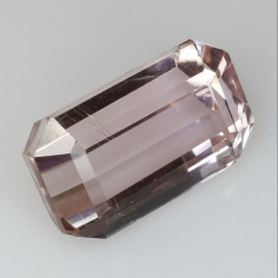 Taille émeraude Kunzite de 17,42 ct 17,56 x 1,61 mm