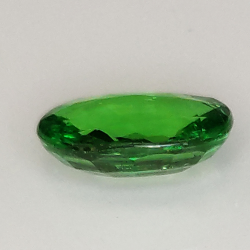 1,12 ct grüner Tsavorit im Ovalschliff 7,76 x 5,44 mm