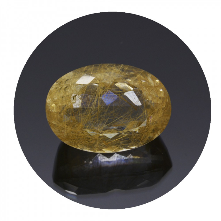 18,23 ct. Rutilquarz Oval