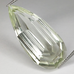 19,55 ct Ametista verde (prasiolite) taglio ovale 31,21 x 14,35