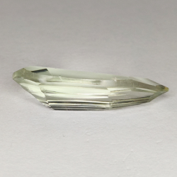 19,55 ct Ametista verde (prasiolite) taglio ovale 31,21 x 14,35