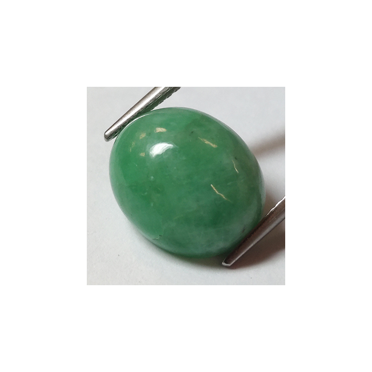 Smeraldo cabochon a taglio ovale da 7,48 ct, 13,27 x 10,93 mm