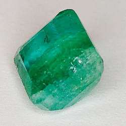 2,50 ct Smaragd, Smaragdschliff 7,75 x 7,12 mm