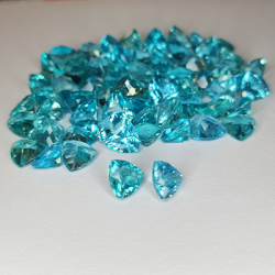 Taglio rotondo di apatite da 1 ct, 3,5 mm