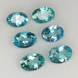 1 pezzo di apatite con taglio ovale 5x4 mm