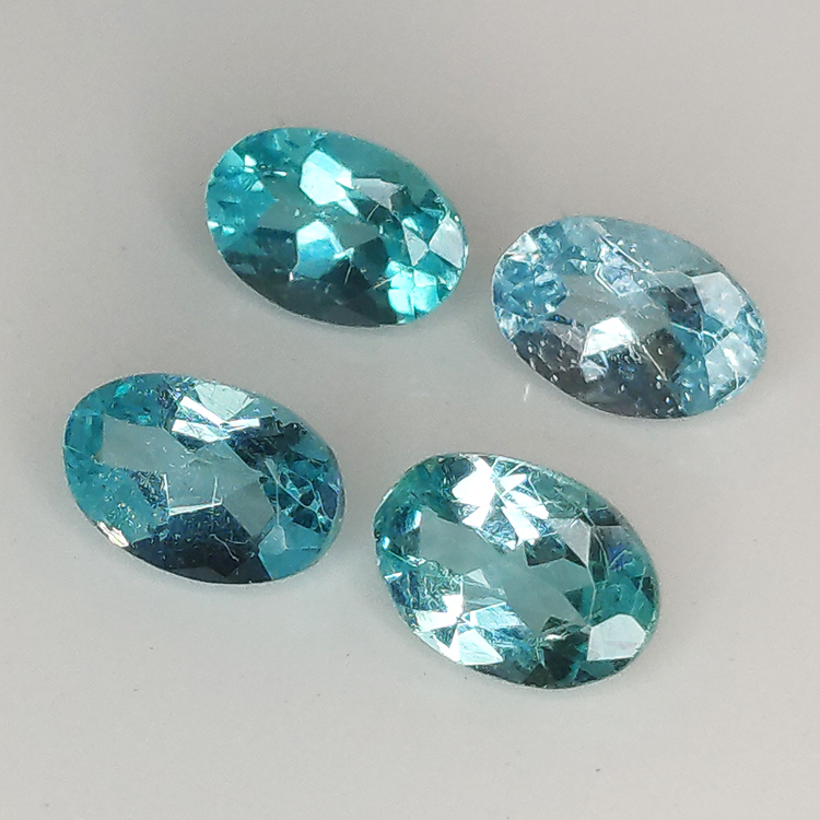 copy of 1pc Apatite Oval Cut 6x4mm