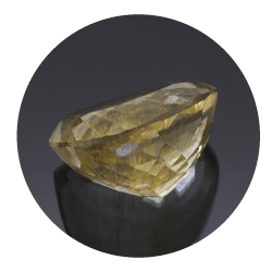 63,98 ct. Quarzo Rutilato Goccia