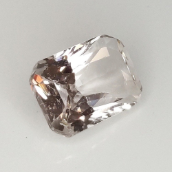 1.58ct Zafiro Padparadscha talla esmeralda 7.49x5.45mm