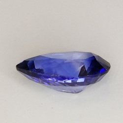 1,21 ct Saphir im Birnenschliff 8,09 x 5,66 mm