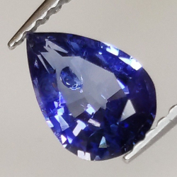 1.21 ct Zafiro talla pera 8.09 x 5.66 mm