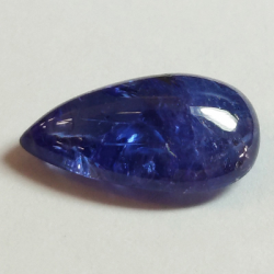 Tanzanite bleue 5,21 ct en cabochon taille poire 14,72 x 8,48 mm