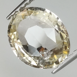 2.28 ct Padparascha sapphire oval cut 9.24 x 7.53mm