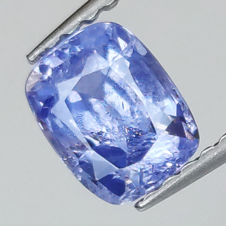 0.97 ct Blue Sapphire Cushion Cut 6.34 x 4.90 mm