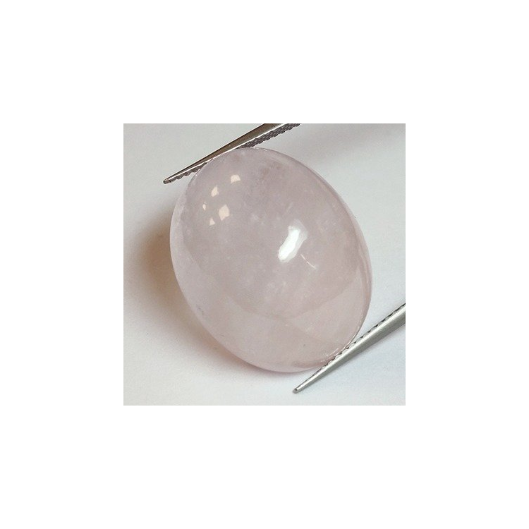 Cabochon morganite taille ovale 32,62 ct 21,72x17,49 mm