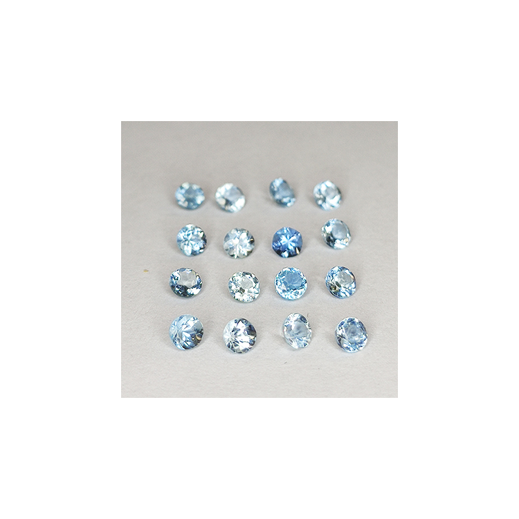 1 ct Aquamarin im Rundschliff, 2,5–2,6 mm, 16 Stück