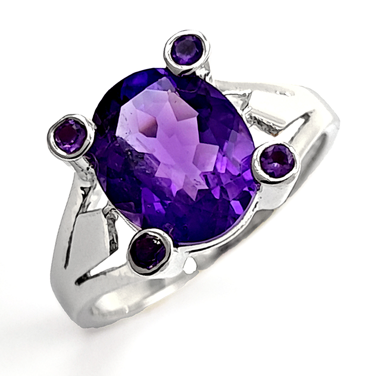 Rhodium-plated 925 Silver Ring with Amethyst