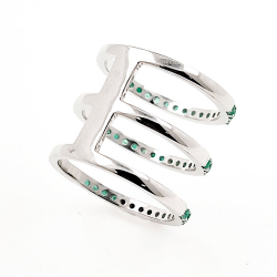Ring mit mehreren Edelsteinen und 925er Sterlingsilber