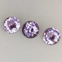 1,15ct Spinell rund Größe 4,4-4,6mm