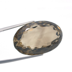 49,80 ct.  Cuarzo Ahumado Ovalada