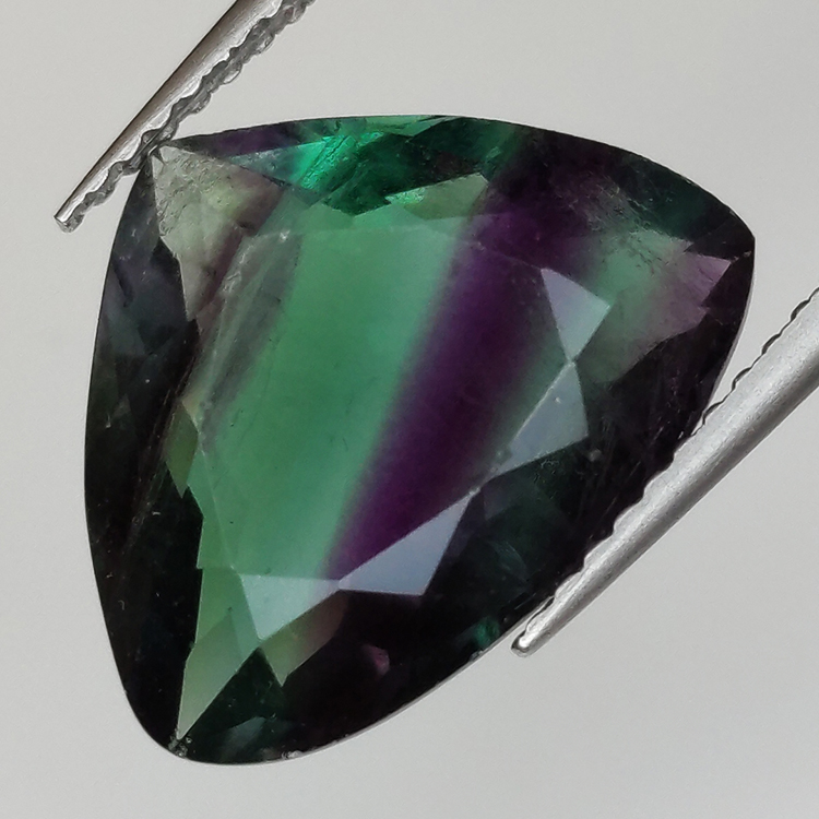 7,03ct Fluorita Blue John Talla Fantasía 14,9x11,7mm