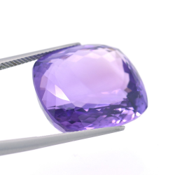 34,05 ct  Amethyst Kissen Schnitt 22,00x19,42mm