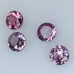 1,30ct Spinell rund Größe 4,4-4,5mm