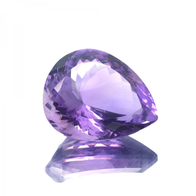 25,92 ct Amethyst Birne Schnitt 22,80x19,17mm