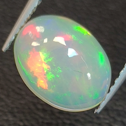 1,43ct Opale taglio ovale 9,12 x 7,40 mm