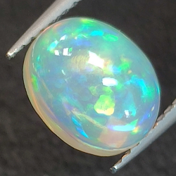 1,82ct Opale taglio ovale 8,89 x 6,94 x 5,39 mm