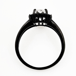 Anillo de Cuarzo con Espinela Plata 925 bañado en rodio negro