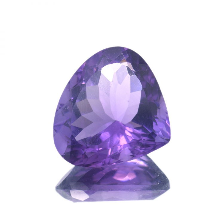 9,97 ct  Améthyste Taille Poire 16,84x14,73mm