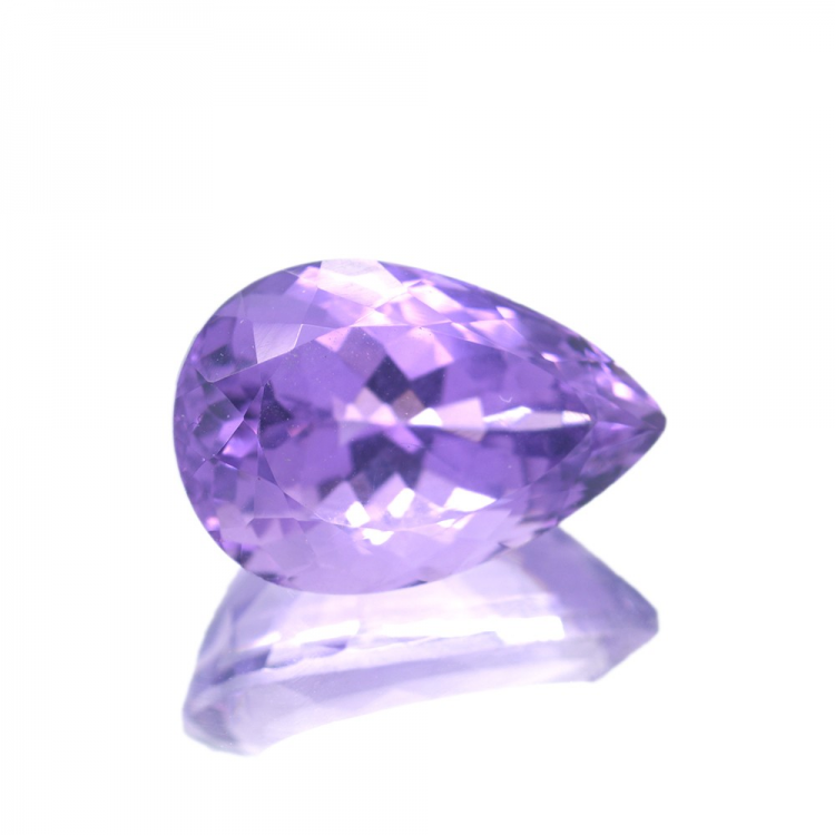 13,38 ct  Améthyste Taille Poire 16,84x14,73mm