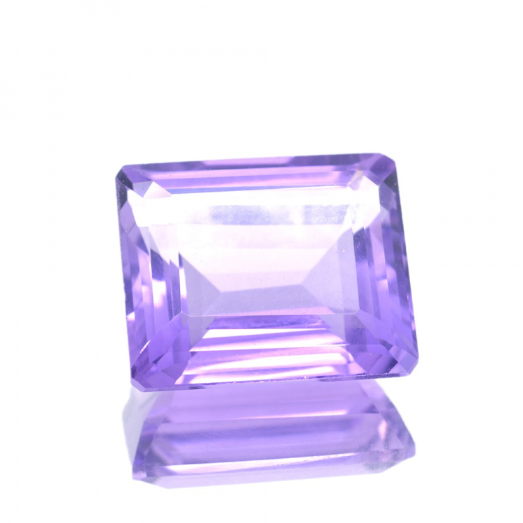 27,03 ct Amethyst Cushion Cut 19,67x16,54mm